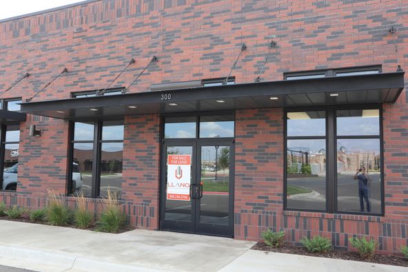 Suite 300: Office for Sale/Lease in Greenways Village on Hillside: 7659 Hillside Rd Ste 300, Amarillo, TX 79119